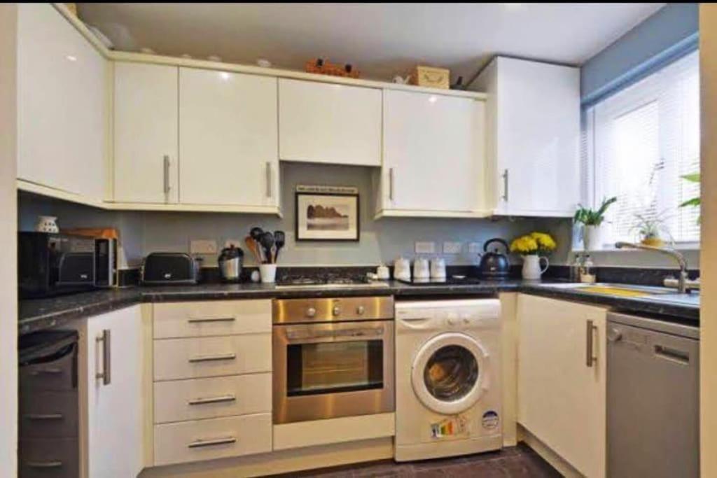 Sunny Family 4-Sleeper Near Newquays Top Beaches New Quay Extérieur photo